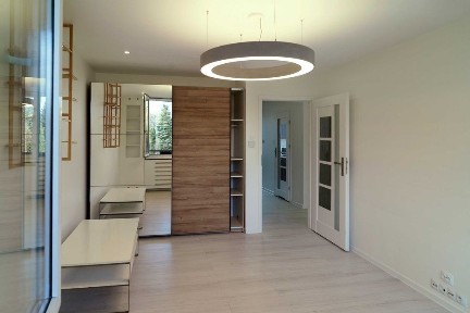 Mieszkanie w Śródmieściu Bielska z widokiem na góry, Piastowska, 45 m². Dostępne od zaraz