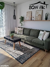 Dom w stanie idealnym z pięknym ogrodem