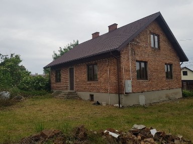 Dom z dużą działką