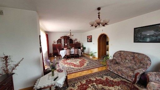 Połowa bliźniaka w Sochaczewie - 172 m² domu, 530 m² działki, spokojna okolica