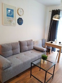 2 pokoje, balkon i miejsce postojowe, ul. Strzembosza blisko Centrum