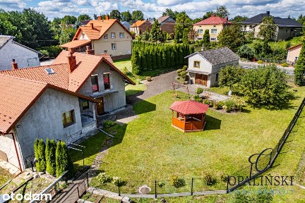 Komfortowy dom z ogrodem i garażem