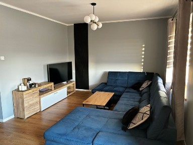 Mieszkanie 74 m², 3 pokoje Dostepne od zaraz- Stolec, ogrzewanie pellet, ogródek