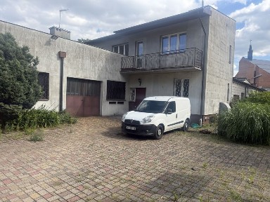 WARSZTAT / Lokal Uzytkowy 200 m² - do wlasnej adaptacji