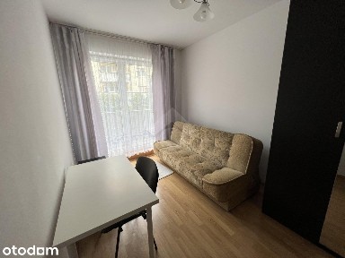 3 pokoje + kuchnia, balkon, zamknięte osiedle, MPEC, budynek 2005r.