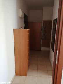 Mieszkanie jednopokojowe z garażem, Śliczna