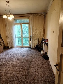 Mieszkanie dwupokojowe w stanie do remontu