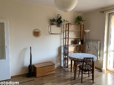 Słoneczne 36m2 z balkonem koło Łazienek