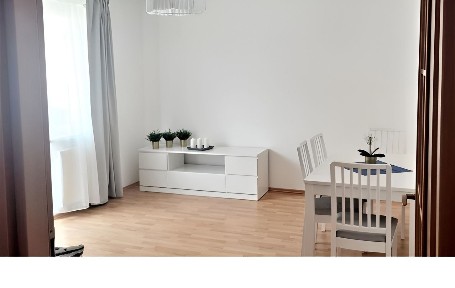 2 pokoje 51 m2 + komórka lokatorska + balkon