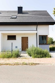 Sprzedam bezpośrednio: Nowy dom z dużą działką 410 m² w Podrzewiu (ul. Długa)