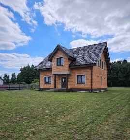 Dom jednorodzinny z dużą działką