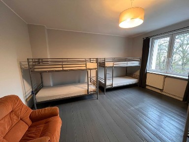 Mieszkanie dla firmy. 4pokoje 110m2. 12 osób, bezpośrednio