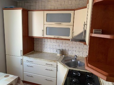 Sprzedam komfortowe mieszkanie 3-pokojowe - 60 m², Parczew ul. 11 Listopada 64