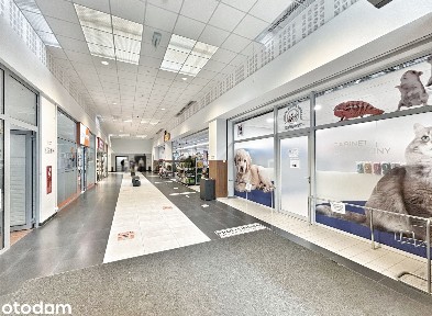 Lokal handlowo - usługowy 36m2 w galerii handlowej na osiedlu RUCZAJ