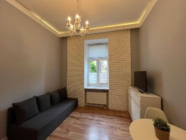 Mielczarskiego 16, studio w pobliżu Manufaktury, BRAK PROWIZJI
