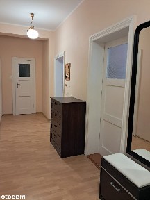Przestronne mieszkanie w Śródmieściu z 2 balkonami