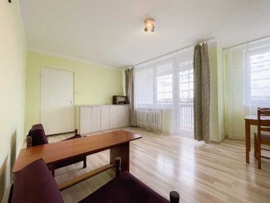Przestronne i w pełni rozkładowe 2 pokoje z balkonem, 50 m2 - Czumy 16. BRAK PROWIZJI!
