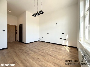 Po remoncie/Prywatny parking/ od zaraz