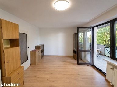 Kurdwanów 2 pokoje, jasna kuchnia, balkon