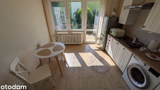 KĘTY-SŁONECZNE MIESZKANIE 38,2 m² | 2 P | BALKON | PIWNICA - NOWA CENA