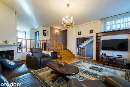 Komfortowy dom kameralnym osiedlu, Julianów, ul Kleeberga