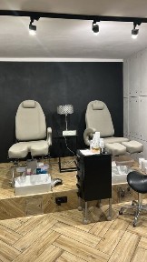 Wynajem stanowiska manicure