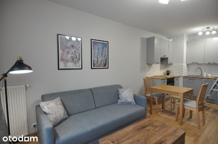 Dwupokojowe, komfortowe, 40m2, balkon, garaż