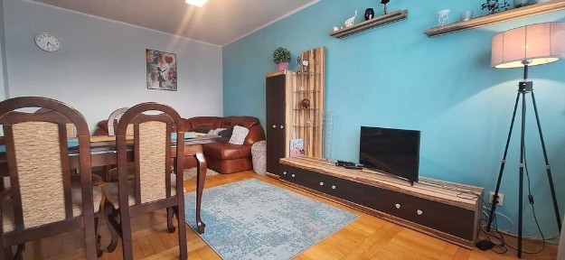 2 pokojowe rozkładowe z oddzielną kuchnią i balkonem, niedaleko Centrum, ul. Sukiennicza 9