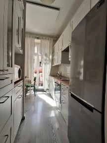 Wynajmę mieszkanie w Śródmieściu, ok. Manufaktury, 2 pokoje, 2 sypialnie, całkowite koszty z mediami 3100/2 osoby