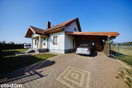 Dom z 2widokiem na jezioro Necko