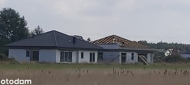 Serock-Wierzbica dom parterowy 155 m2 z garażem dwustanowiskowym