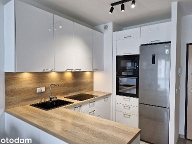 40m 2 Pokoje, Czekoladowa Zamienie