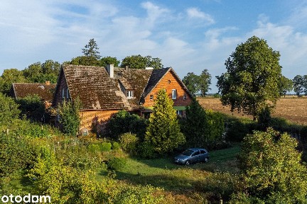 Dawna szkoła z czerwonej cegły | 120-letni dom z potencjałem