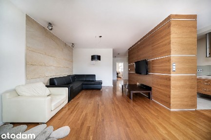 Wynajmę 104 m2 przy Placu Litewskim, 3 sypialnie, 2 m. postojowe.