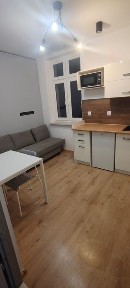 Wynajmę kawalerkę 2 piętro w pełni wyposażoną. Internet w cenie