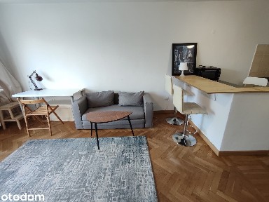 Śródmieście Powiśle kawalerka 28m2 z balkonem za 2550 zł