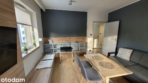 Komfortowe Mieszkanie 40m2 z Balkonem, Parkingiem