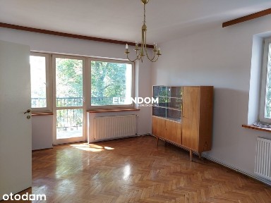 Pół domu w cichej okolicy, 3 sypialnie