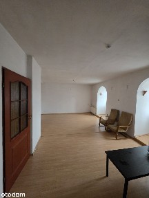 BEZCZYNSZOWE/80 m kw. w CENTRUM Środy Wlkp./Kamienica 2 p./Do remontu