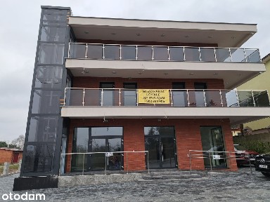 Atrakcyjny lokal handlowo- usługowy w Radziejowie (74m2)
