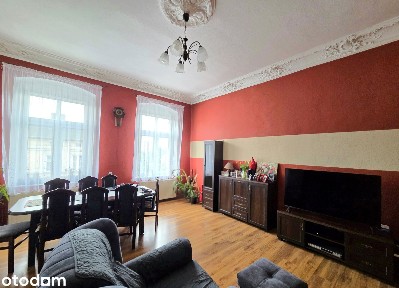 4-pokojowe mieszkanie z balkonem, 1 piętro