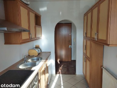 Duża kawalerka z osobną kuchnią na wynajem / duzy balkon