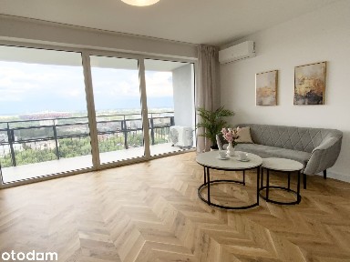 Wyjątkowy apartament z panoramicznym widokiem na Warszawę, 71m2