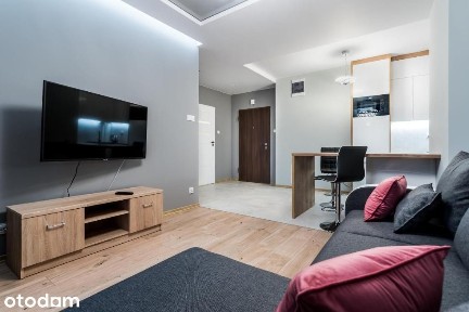 Apartament przy ul. Jurowieckiej, 8 piętro