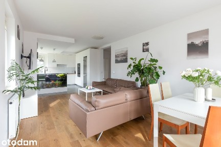 BEZPOSR 85m 4 pok wysoki standard, ogródek
