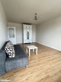 Kawalerka 40m2 ul. Krakowska zaraz obok WDK-u / oddzielna kuchnia