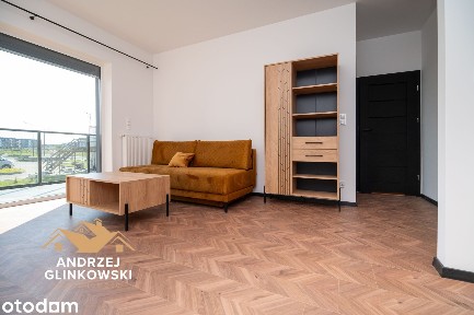 NOWOCZESNY APARTAMENT - KRÓLOWEJ BONY