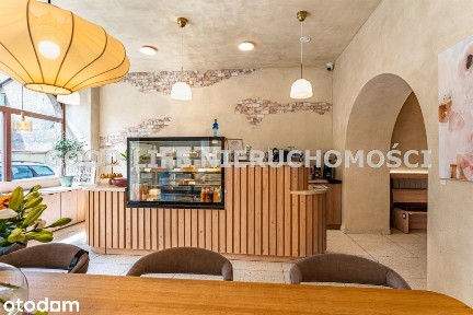 Lokal w centrum miasta z gotowym biznesem