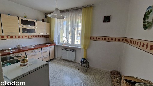 Sprzedam przestronne dwa pokoje niski blok po termomodernizacji