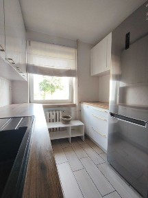po remoncie z wyposażeniem, balkon